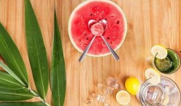 吃瓜盟主切片合集,盘点娱乐圈那些鲜为人知的幕后故事