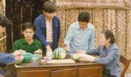 邵晴同学吃瓜,揭秘娱乐圈幕后故事