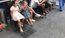 开朗网友吃瓜群众,揭秘网络社交背后的趣味与真相