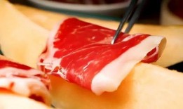 吃冬瓜哈密瓜,冬瓜与哈密瓜的清爽组合