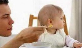 小孩吃瓜吵架图片