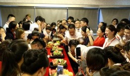 吃瓜群众加盟,揭秘娱乐圈幕后风云