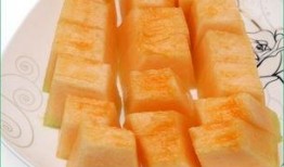 女性经期吃哈密瓜,经期女性食用哈密瓜的益处与注意事项