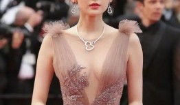 呼吸不顺畅女星吃瓜,女星吃瓜事件揭秘