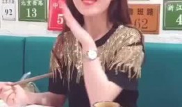 广西小表妹吃瓜事件,网络热议背后的真相揭秘