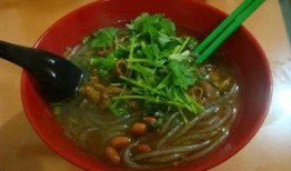 江西米粉店吃瓜,吃瓜群众的美食聚集地