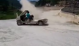 民间漂移吃瓜视频,揭秘漂移文化背后的趣味与激情